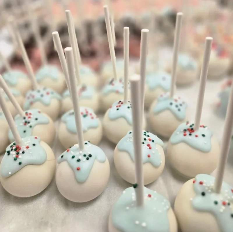 CAKE POPS LIGHT BLUE - 6 pcs